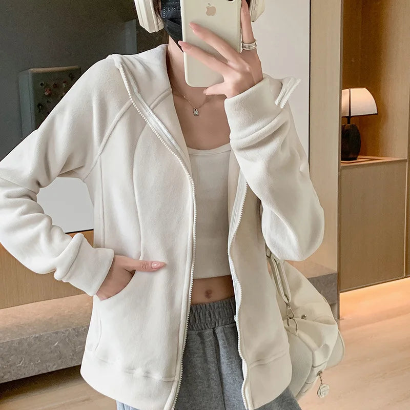 The Hooded zipper leisure sports jacket