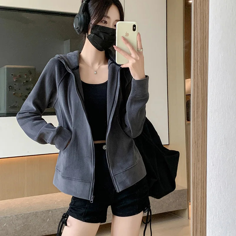 The Hooded zipper leisure sports jacket