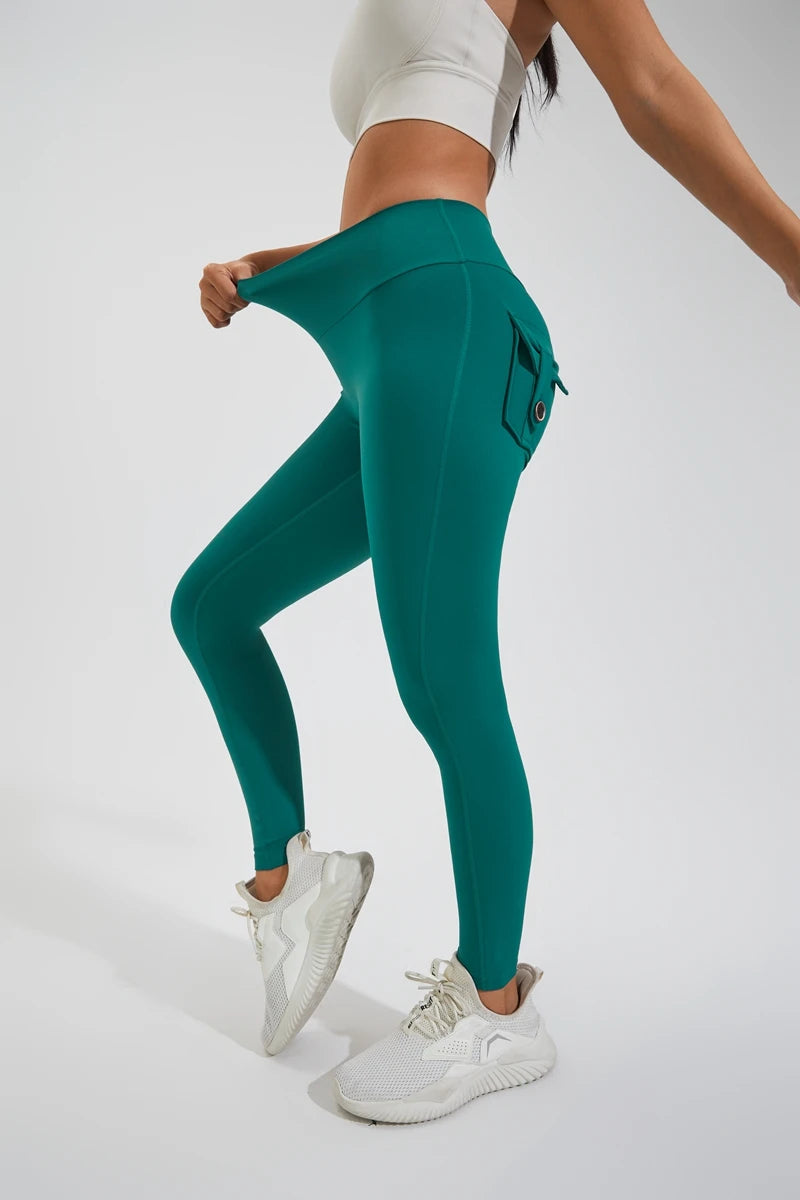 Pocket tight pants