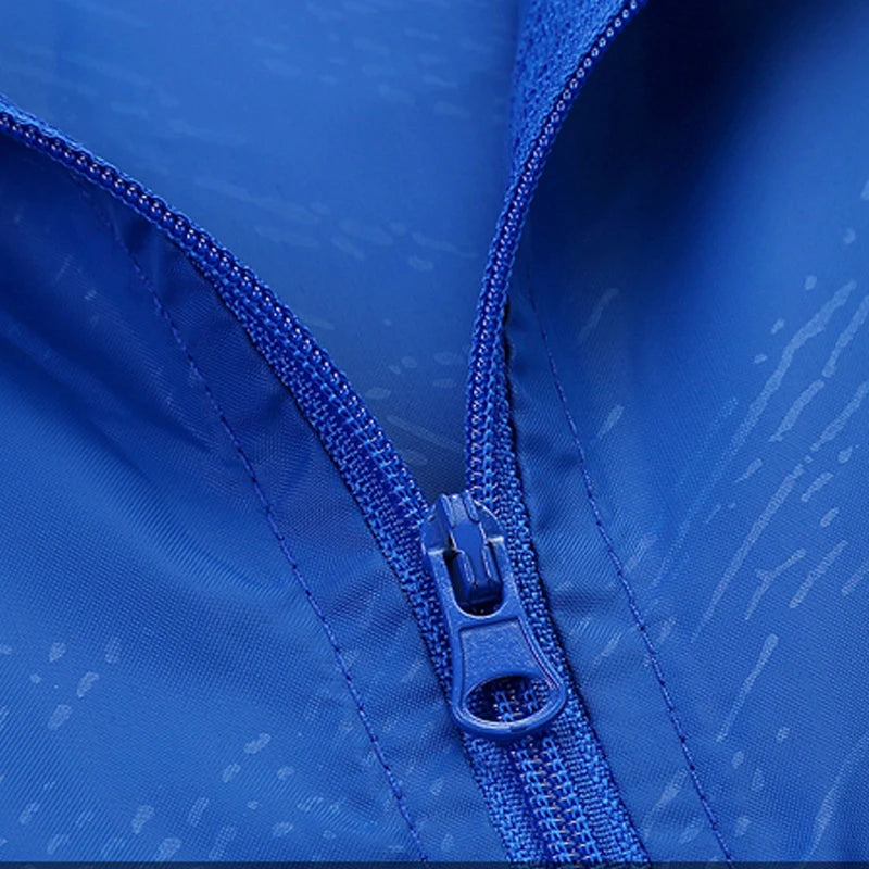 The Hiking anti rain